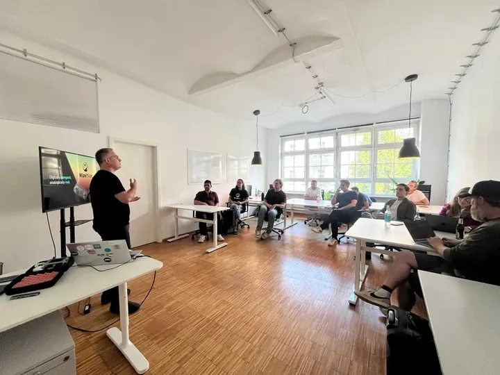Past accelerator editions run by Amplitude Ventures
